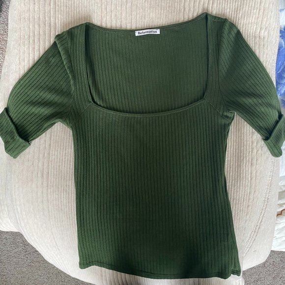 Leanne Knit Top in Fern — Small - Picture 4 of 7